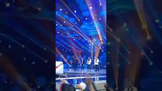 Fildan feat Reza Di konser Luar biasa FILDAN D'A ASIA