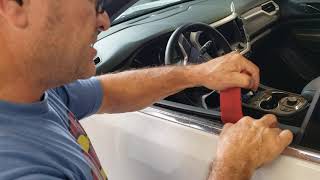 GMC Acadia 2017-20 Door panel sweep removal