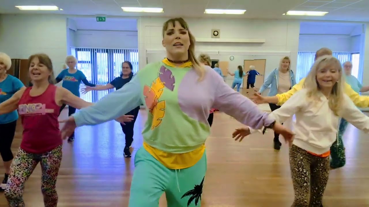 Zumba Gold | Dance4ever | American Jazz | New York,  New York | Frank Sinatra