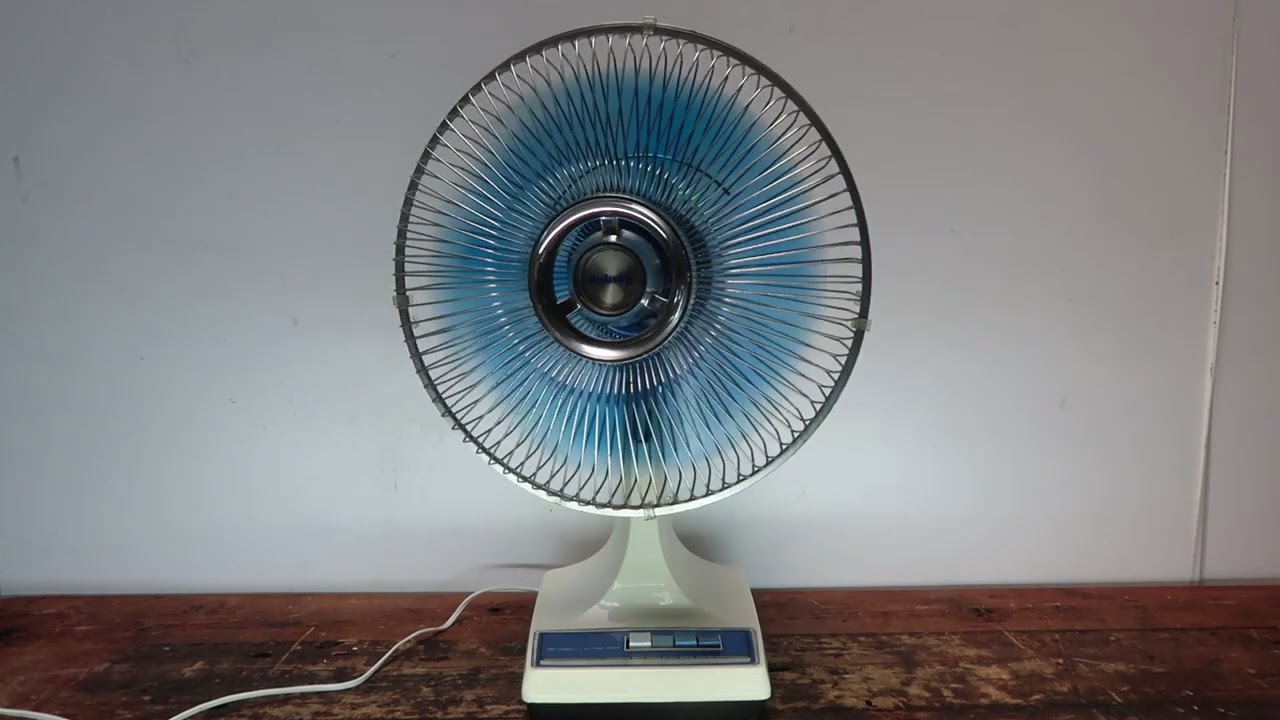 Vintage Galaxy 12” Oscillating  Blue Blade Fan 3 Speed Oscillating