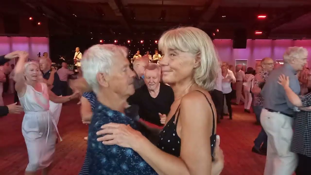 LEIF KRONLUNDS ORKESTER  