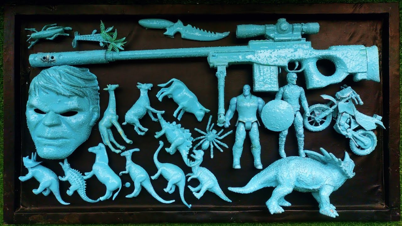 Membersihkan mainan berlumpur trisertops, Thanos, kapten Amerika, Brontosaurus,jebra,sapi,topeng