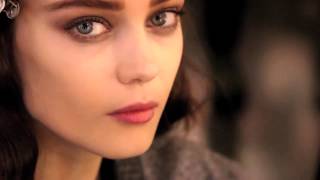 Giorgio Armani - 2014 Fall Winter - Women's Fashion Show - Beauty Backstage