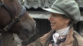 HRH The Princess Royal rehomes a pony from World Horse Welfare