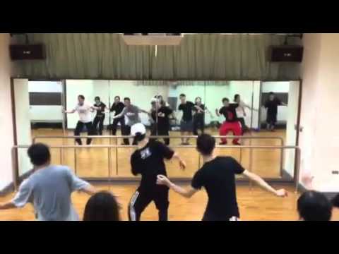 阿萌-Locking Team A