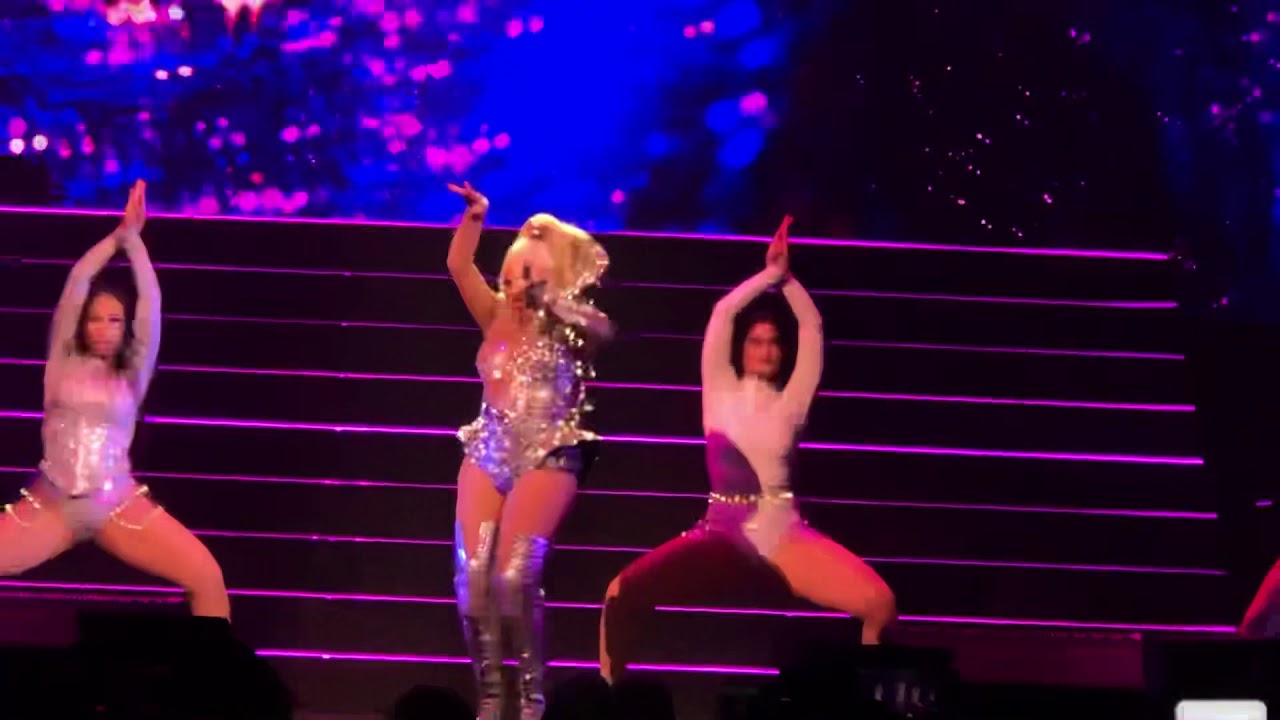 Christina Aguilera - The X Tour UK ( Live At London Wembley Arena) Full Performance 09/11/19