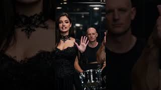 One Flag Álbum novo já disponível no Spotify #rock #evanescence #aiband #numetal
