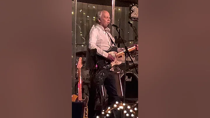 Gary Adams sings George Jones