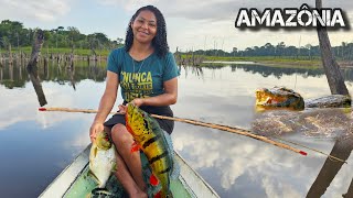 PESCA Ribeirinha muitos Peixes e Feras PERIGOSAS, vivendo Isolados na SELVA AMAZÔNICA