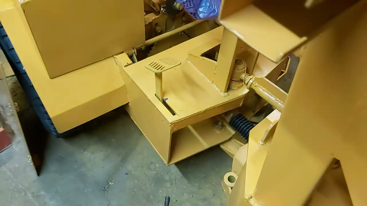 Минипогрузчик  своими руками