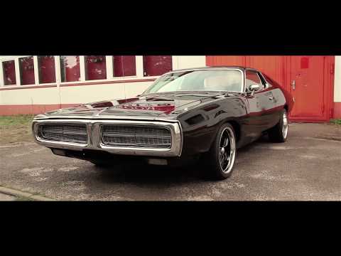 1972-dodge-charger-se-brougham-/-v8-400cui