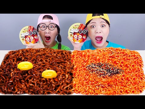 Огненная лапша Черная лапша Мукбанг ДОНА DONA