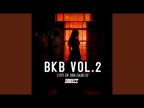 DJ BREAKBEAT KISSES BACK ( GOLDEN CROWN ROOM ) | HIGHT BPM !!!