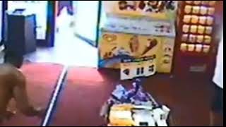 VIDEO: Police look for 4 suspects involved in fatal shooting on Detroit's west side1