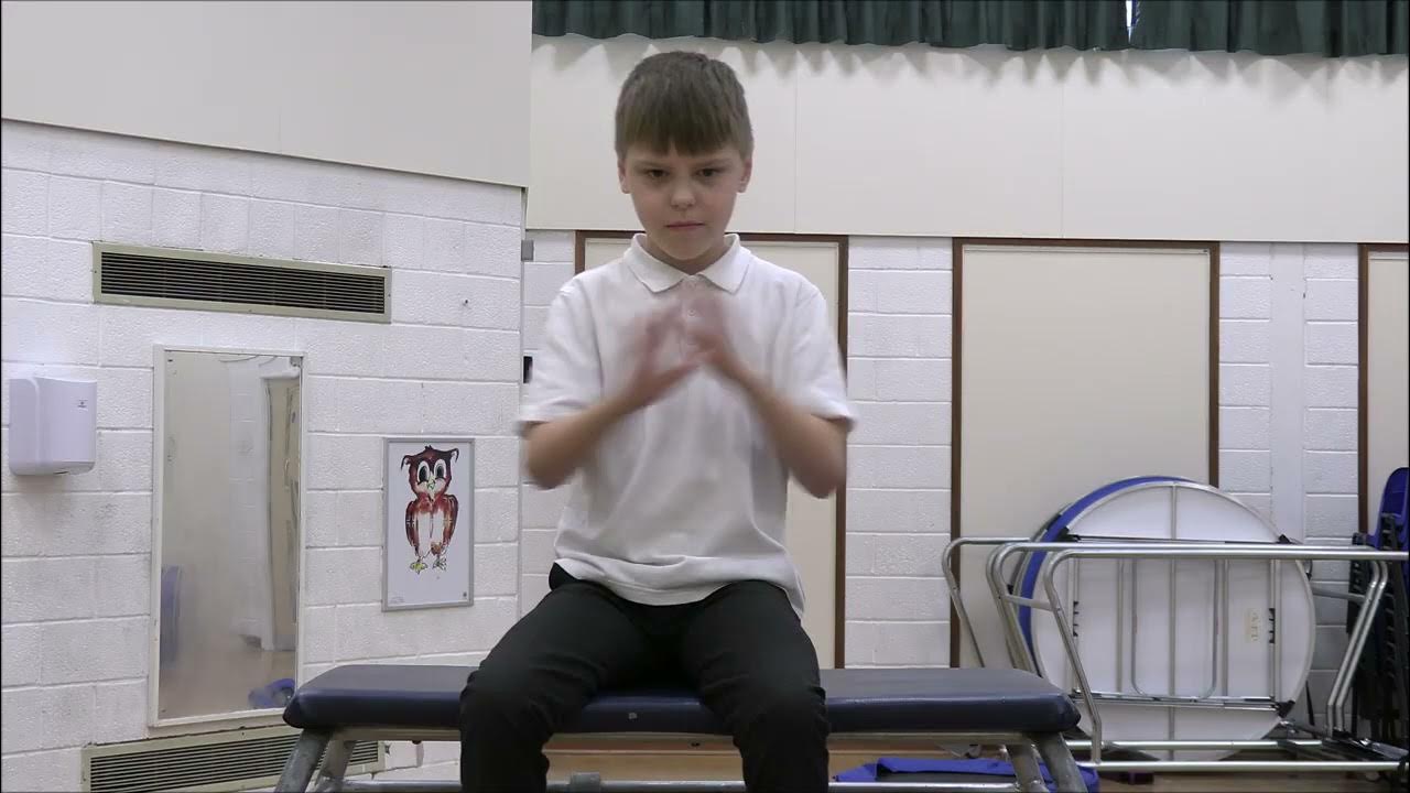 James MAKATON signs Rachel's 'Jingle those Jingle Bells' song YouTube