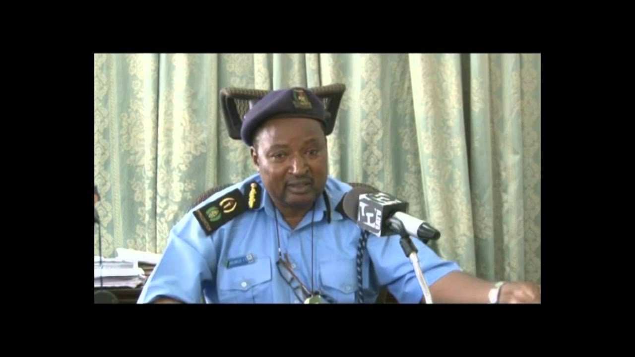 Uhamiaji wamemkamata raia Burundi kwa kugushi cheti cha kuzaliwa kinachomuonesha kuwa ni mtanzania.