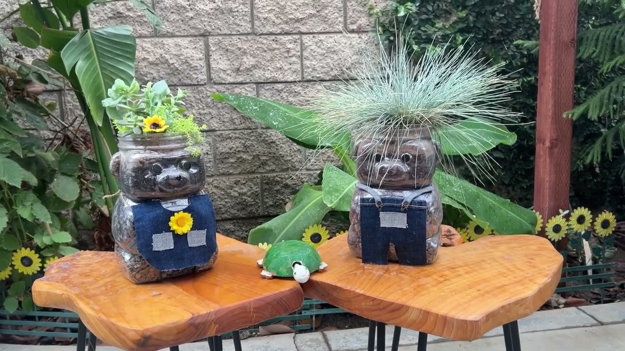 Recycle tin can and plastic animal cracker ￼