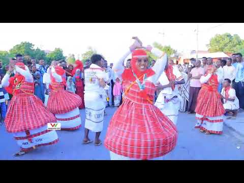 Kooxdi Dhaqanka E Hormuud E Dalka Jabouti O Magalada Ayshaca Kusobandhigay Ciyaaro Dhameed