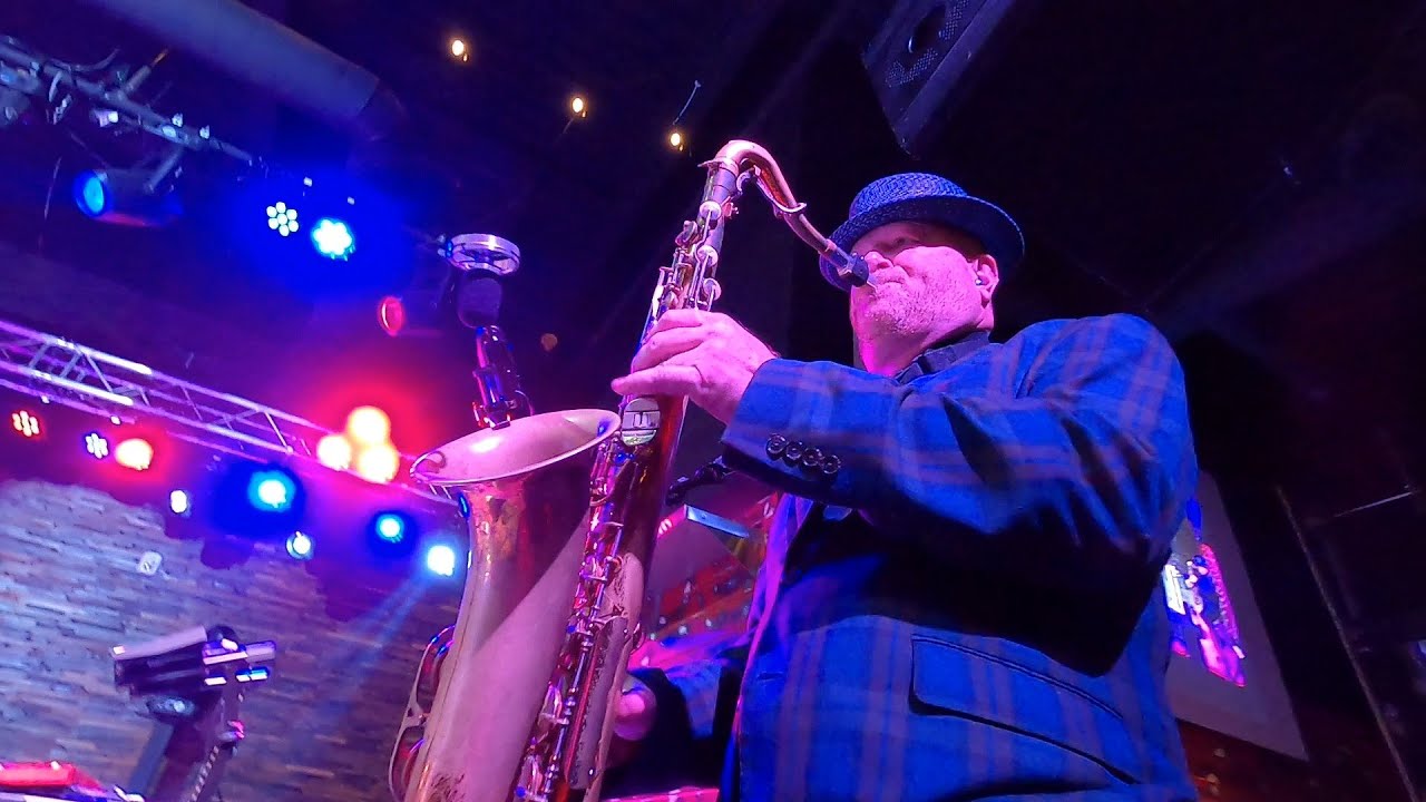 Judge Roughneck JUDGE ROUGHNECK - YANKEE CHANT - YouTube