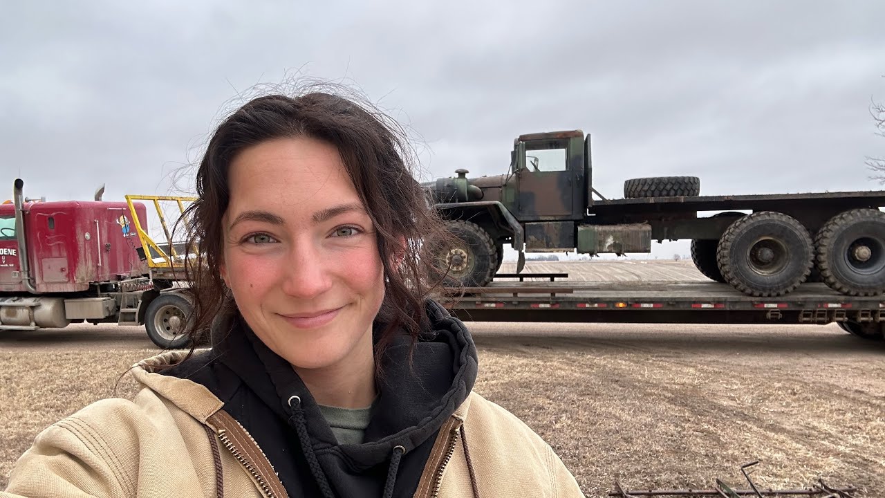 Проводы военного грузовика!