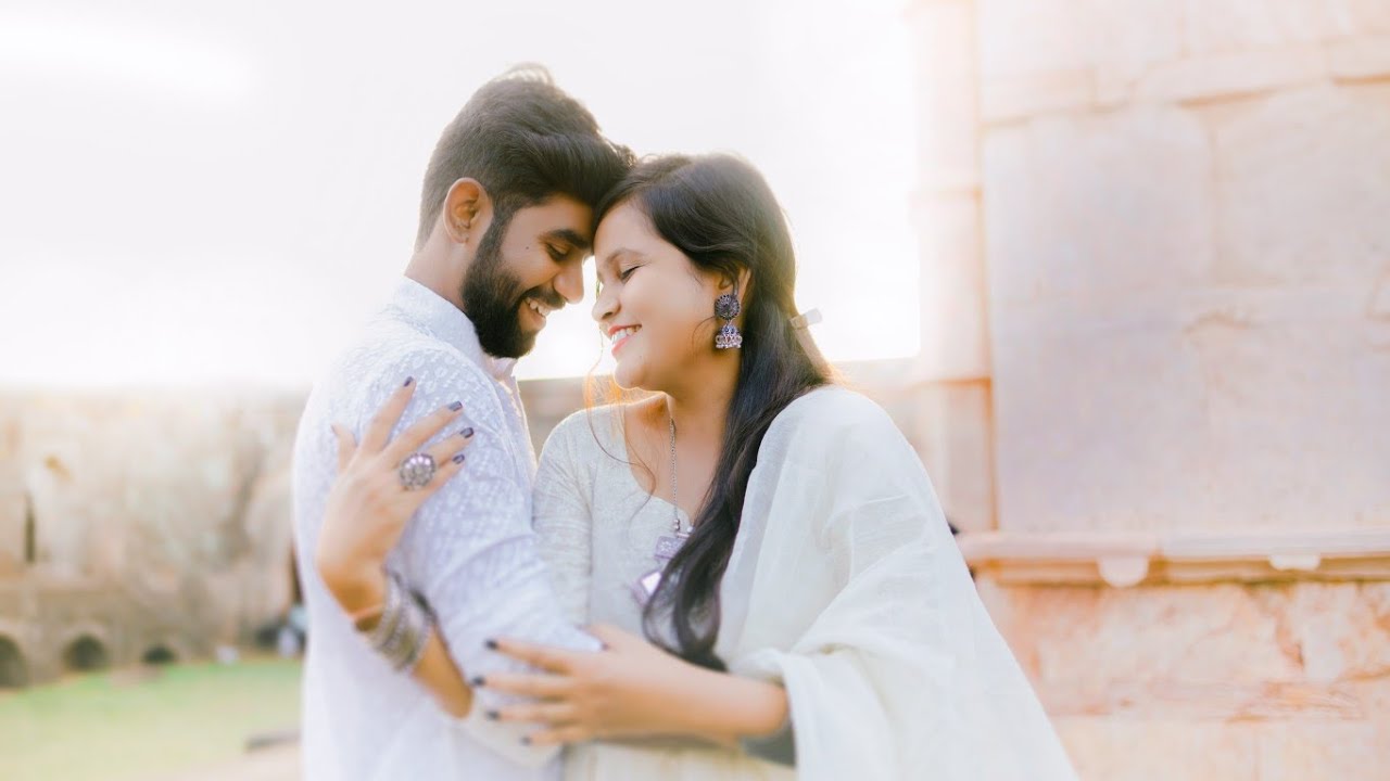 The city with the essence of peace,love (Mandu)Nikhil X Prachi..