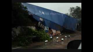 High Winds Blow 15-20 Train Cars Off Track - US June 5-14
