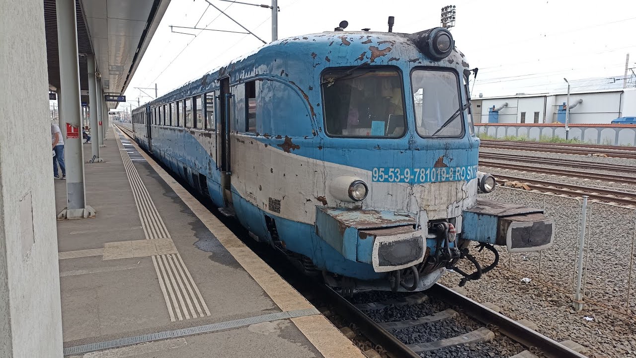 ROMÁNIA LEGSZAKADTABB VONATÁVAL UTAZTAM, DE IMÁDTAM! *🇷🇴🛤️🇷🇴* Rikári álma *🚆* Malaxa motorvonat