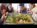 【超小厨】小杨私藏一年的猪蹄，2斤海带配芸豆，全家解解馋，越吃越有味！