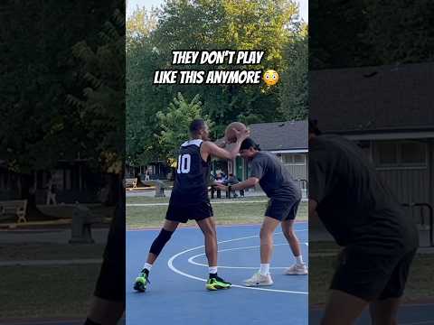 WHO CAN GUARD ME ? 😳 #viral #basketballshorts #1v1basketball #ballislife #streetball #1on1 #Hooper