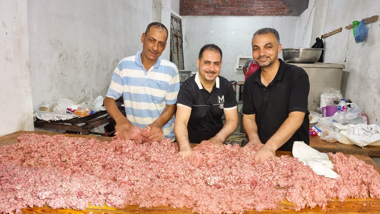 بعد ماتتفرجي هاتعملي كفتة الحاتي أحلي من الحاتي نفسه وتحدي❗️وسر ال تخليها متفرولش ولا تقع من السيخ 👌