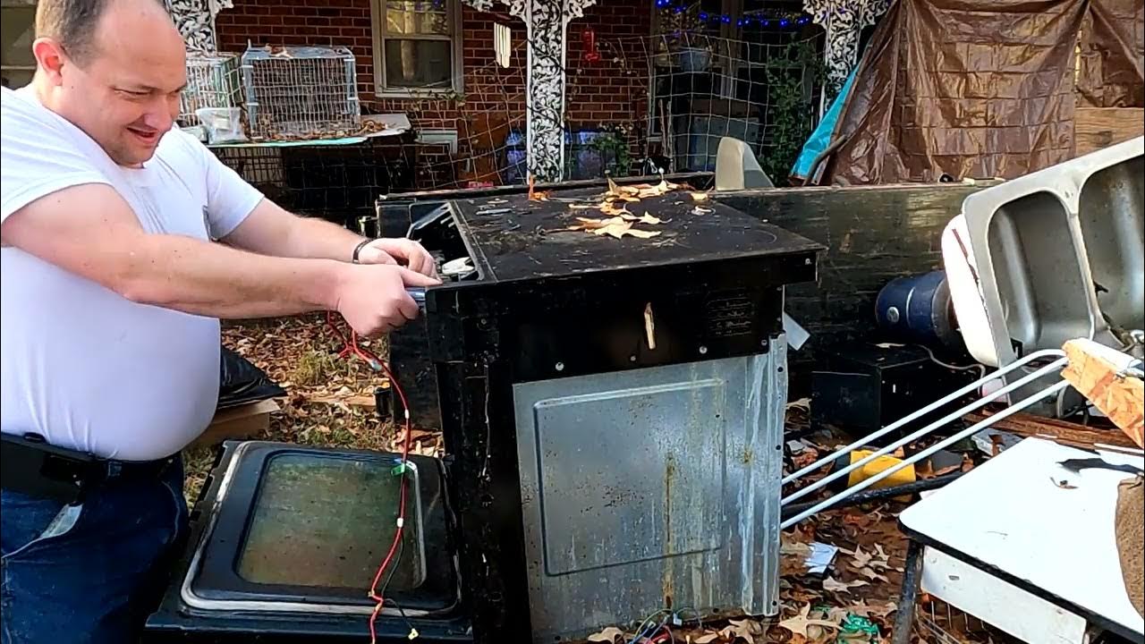 How to scrap a glass top stove. howto YouTube