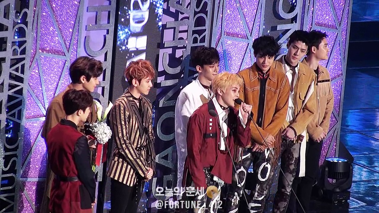 170222 GAON CHART AWARDS EXO ALBUM @ 가온차트 시상식 올해의 가수상 음반부문 2분기 수상소감!!!♡ (수호, 시우민, 디오)