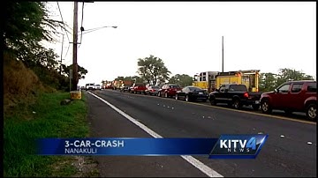 3 car crash in Nanakuli causes boat and vehicle to flip over