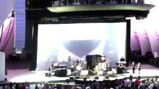 Stand Back - Stevie Nicks  at the Hollywood Bowl 4-6-11