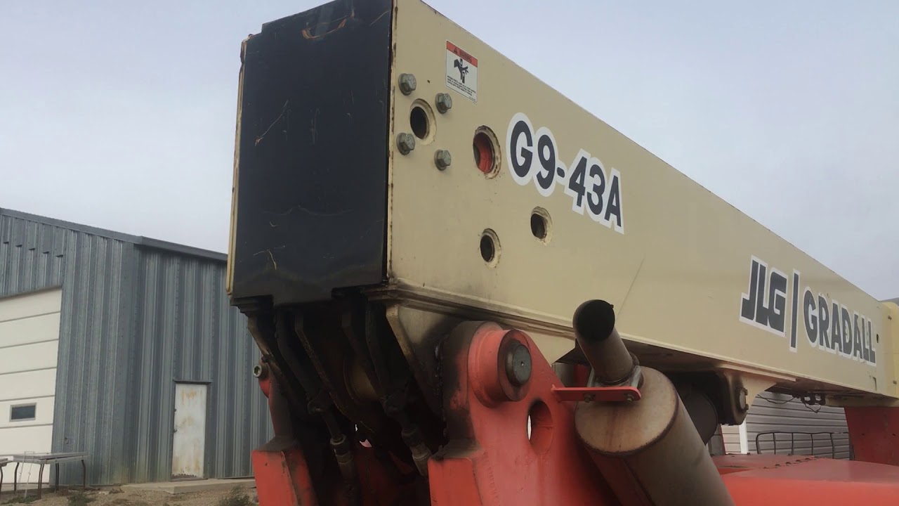JLG Telehandler Walk Around - YouTube