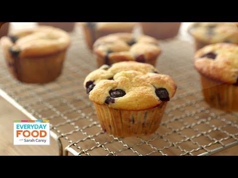 Lighter Blueberry Muffins - Everyday Food with Sarah Carey - YouTube