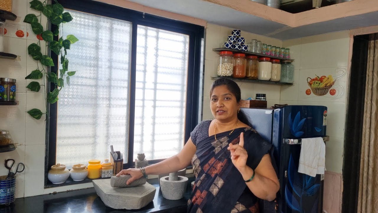 दगडी वस्तू वापरण्यापूर्वी काय करावं..🤷🏻‍♀️ जून ते सोन..😃सकाळचा गुळाचा चहा..☕ चिझमॅगी 🍜