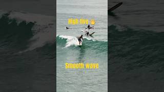 Smooth high five longboard surfing #surf #surfing #longboardsurfing #surfingvideos