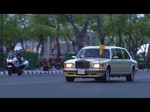 Thai Royal Motorcade ขบวนเสด็จพระราชพิธีบรรจุพระบรมราชสรีรางคาร  [1/3]