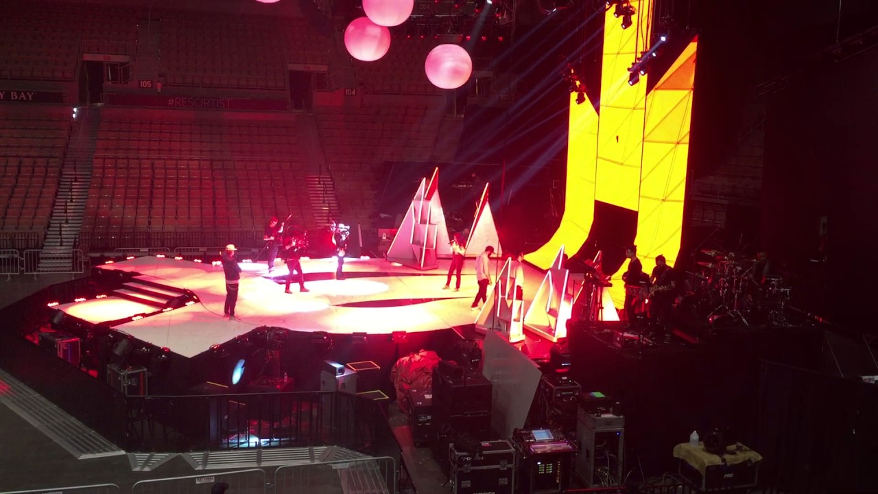 Selena Gomez Sound Check