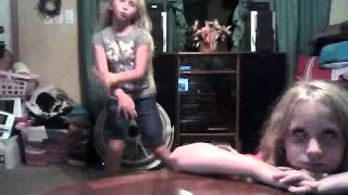 funnykids61's webcam video July 10, 2011 07:21 PM