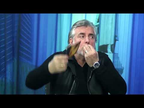 ანგელოზებს ხელით უჭირავთ პლანეტები ↑↓ანდრია მოციქულის უხრწნელი მარცხენა ტერფი ↑↓