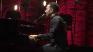 John Legend - All of Me [live FULL HD]