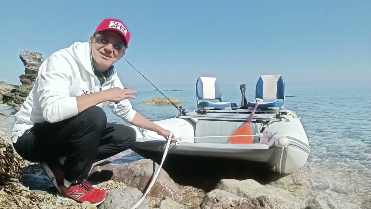 Aircat 11 - Preparation, Navigation, Docking in the Cove 🌊🎣