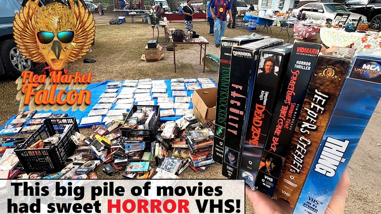 Blu-Ray DVD + VHS фильмы ужасов и многое другое можно найти на блошином рынке.
