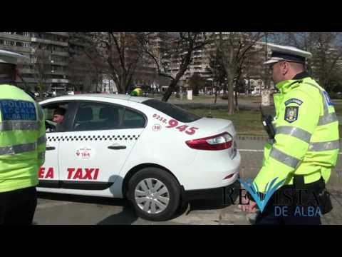 Taximetrist verificat de politia rutiera