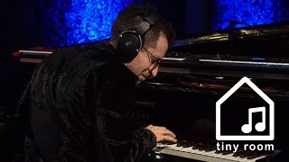 October Life - Greg Spero, MonoNeon, Ruslan Sirota, Sput Searight (Tiny Room Live Performance)