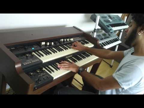 ROLAND VK-88 DEMO NA CLASSIC KEYBOARDS