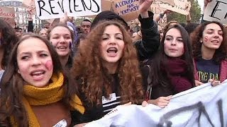 Student Deportations Spark Protests In Paris
