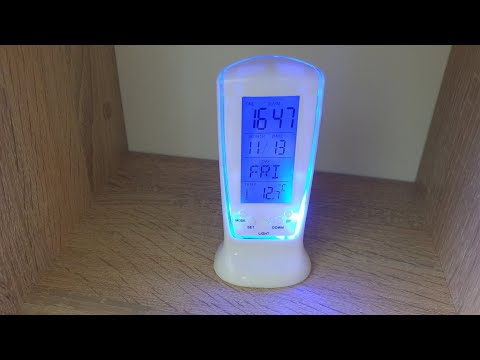 वीडियो: डेस्कटॉप इलेक्ट्रॉनिक चमकदार घड़ी: रात की रोशनी के साथ बैटरी से चलने वाली डिजिटल घड़ी, थर्मामीटर और चमकदार संख्या के साथ, अन्य